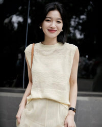 Sleeveless Crewneck Wool Knit Top