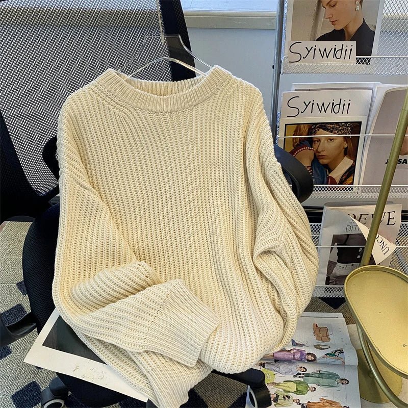 Round-Neck Oversized Knitted Pullover