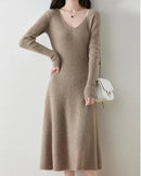 100% Australian extrafine merino wool V-neck knit dress with long sleeves and slim A-line fit. Naturally soft, warm and breathable for autumn and winter wear.