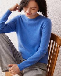 Cashmere Knitted Long-Sleeved Crew Neck Sweater