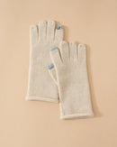 Baby cashmere knit gloves — featherlight, touchscreen-ready, and wrist-length. Available in six refined tones.