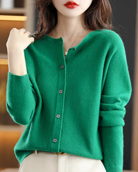 100% merino wool crew neck cardigan for women. Soft, anti-pilling raglan-sleeve knit in 11 colors — effortless style for autumn & winter.