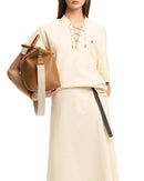 Elegant Embroidered V-Neck Short-Sleeved T-Shirt