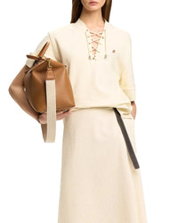 Elegant Embroidered V-Neck Short-Sleeved T-Shirt