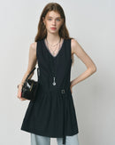 Sleeveless V-neck cotton midi dress — a breathable, minimal summer essential crafted from pure cotton. Regular fit, zipper closure, midi length.