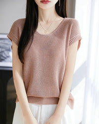 Crew-Neck Sleeveless Knit Top