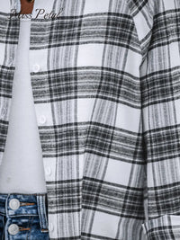 Plaid Button-Front Casual Long Sleeve Shirt