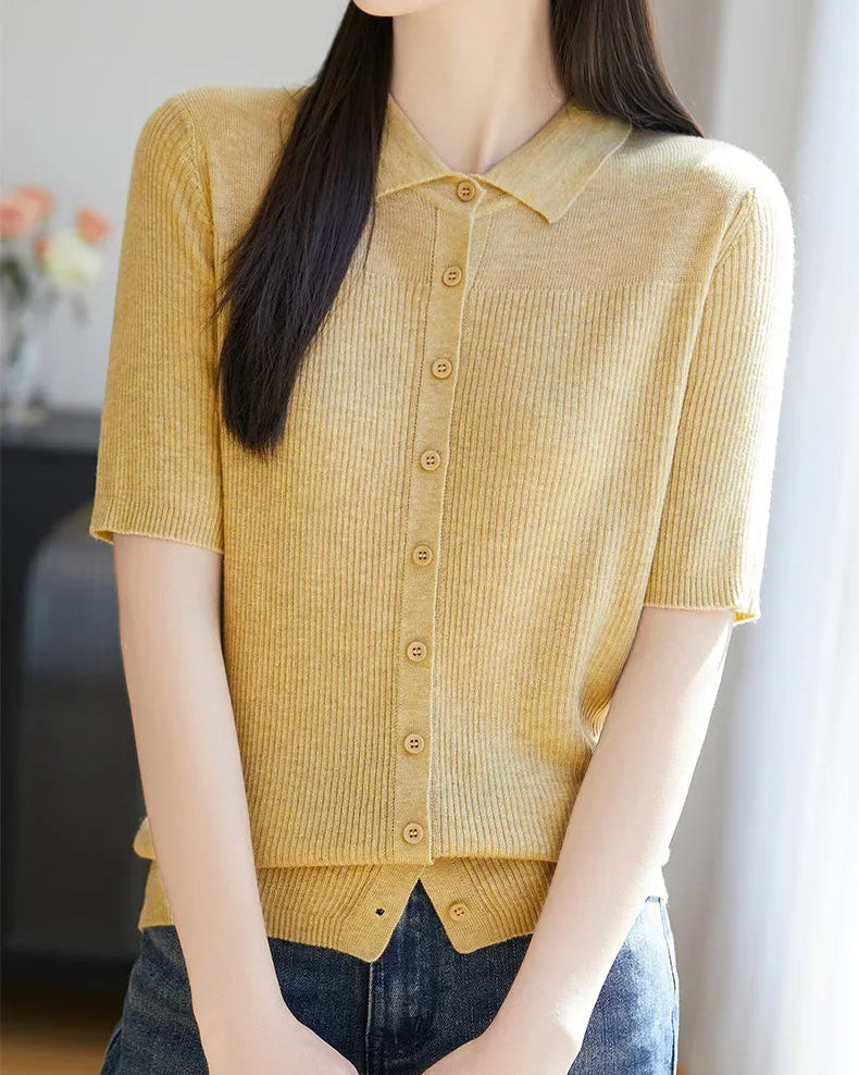Relaxed Knit Turn-Down Collar Top