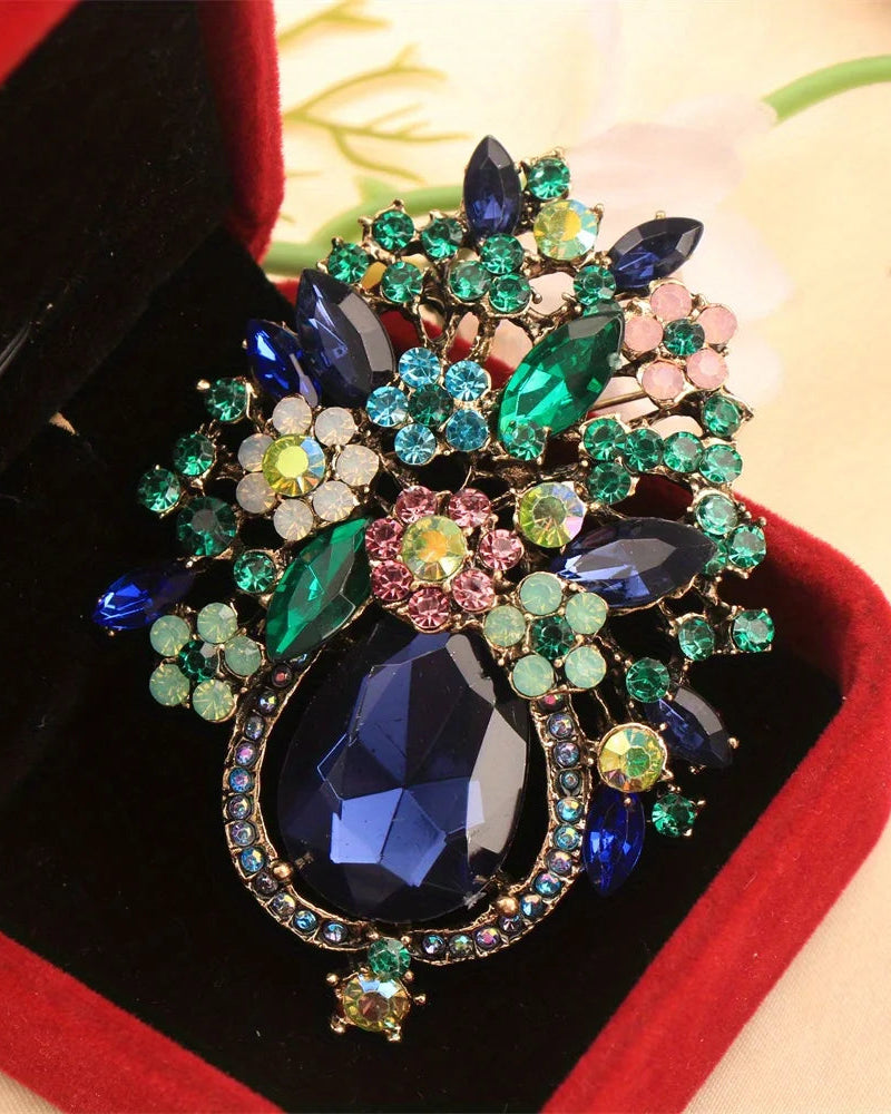 Exquisite baroque floral brooch in gold tone, ornate metal pin with layered petals and intricate vintage details, perfect for elegant romantic styling.