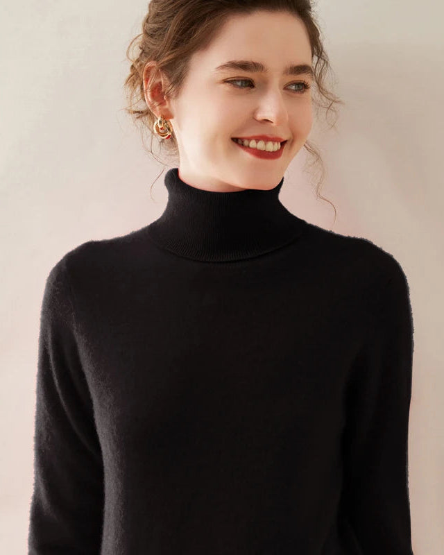 Classic Cashmere Turtleneck Sweater