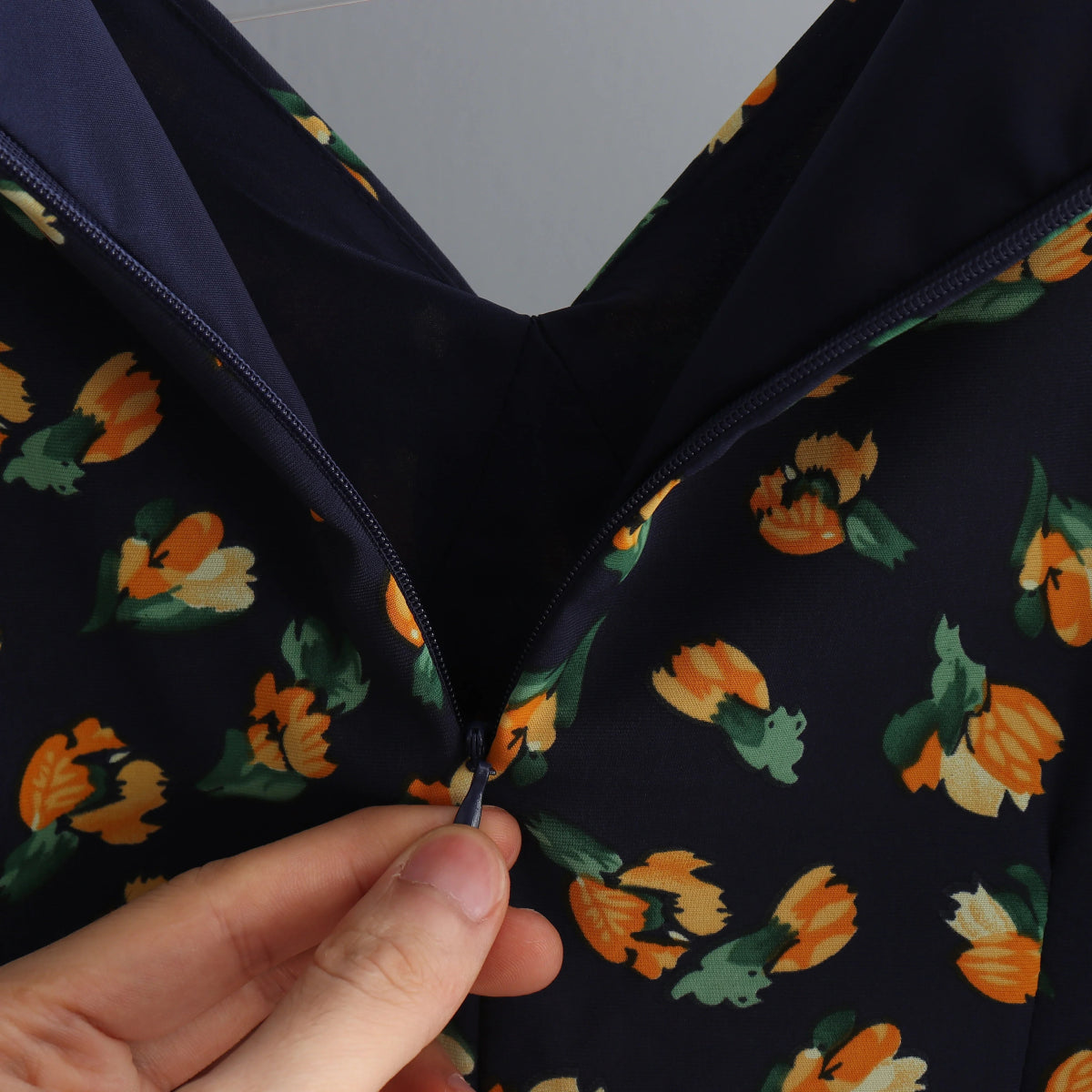 Floral Printed V-Neck Chiffon Dress