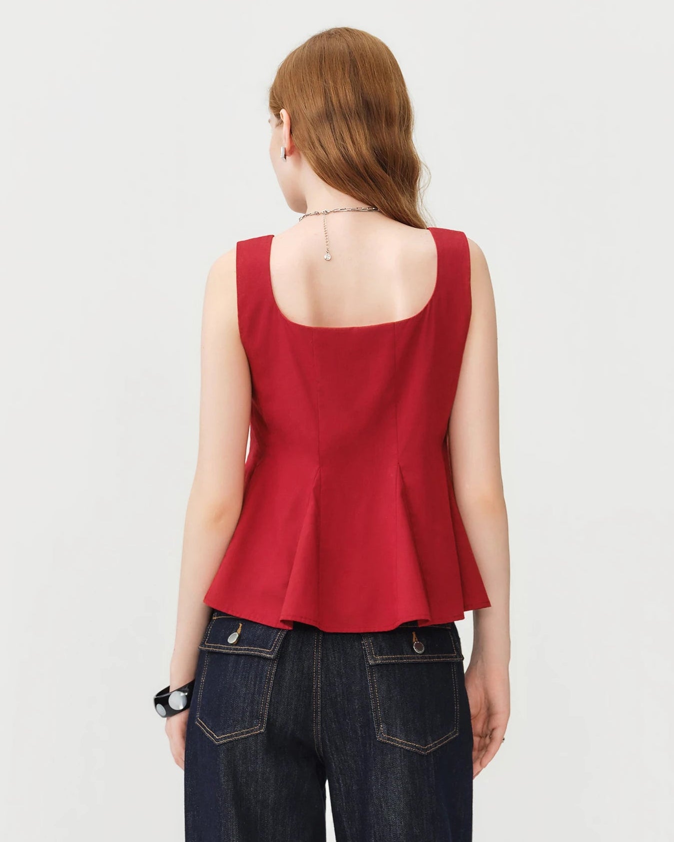 Square-Neck Sleeveless Knit Blouse