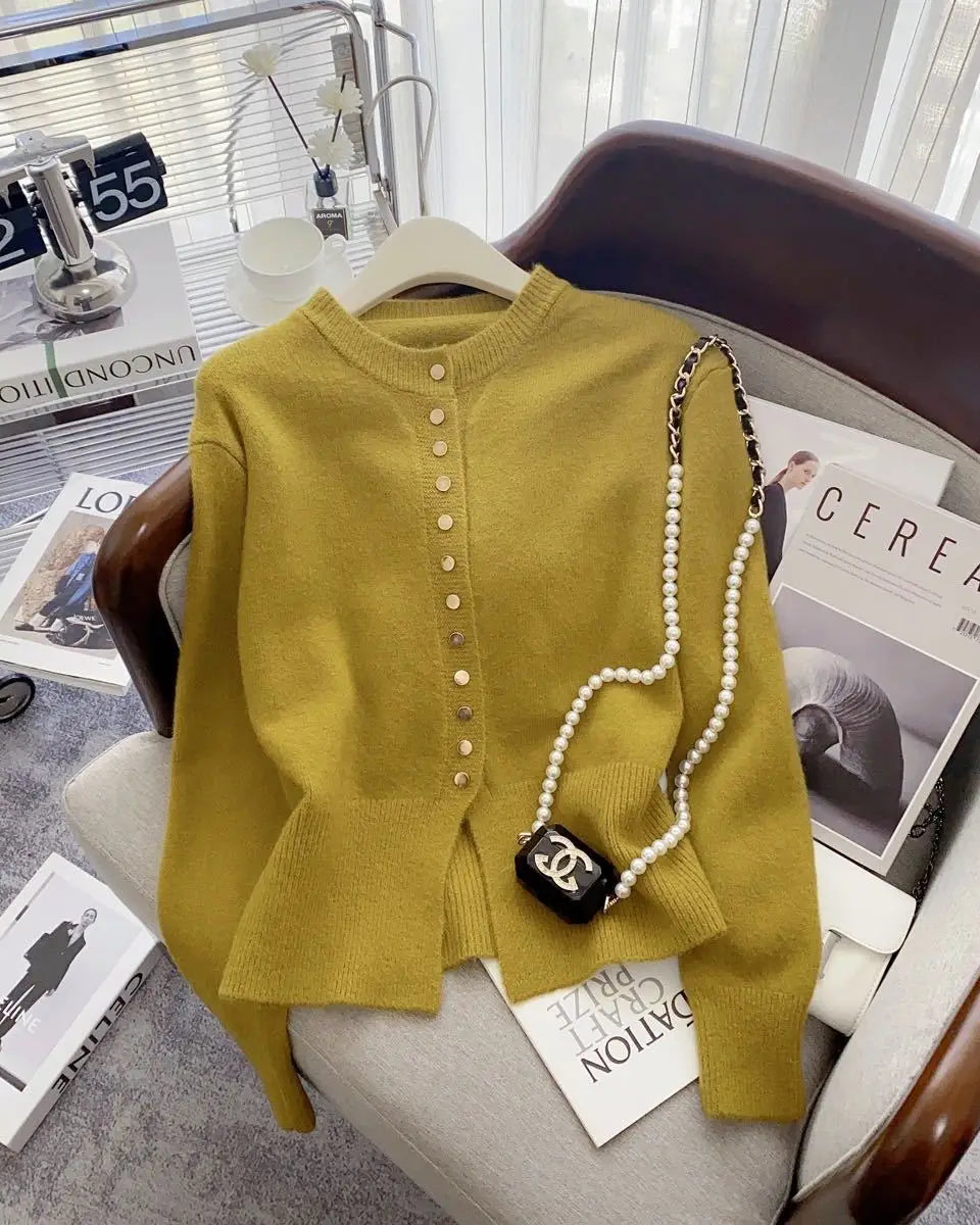 Round-Neck Short Knitted Cardigan