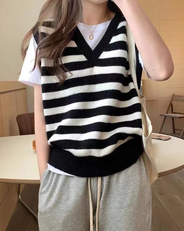 Vintage Striped V-Neck Pure Wool Knitted Waistcoat