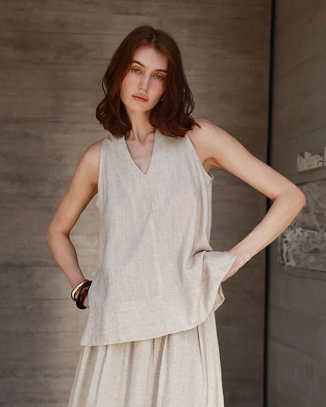 Stylish V-Neck Sleeveless Loose Camisole