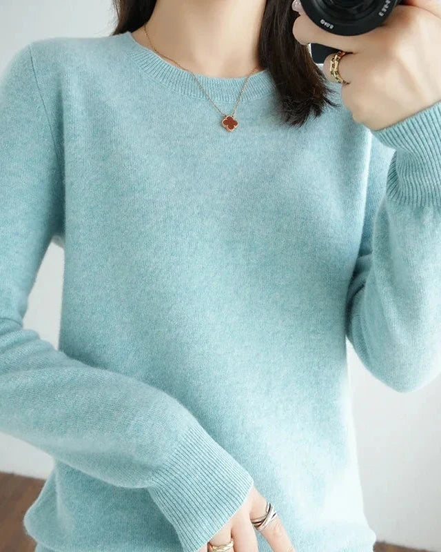 Merino Wool Round Neck Pullover Sweater