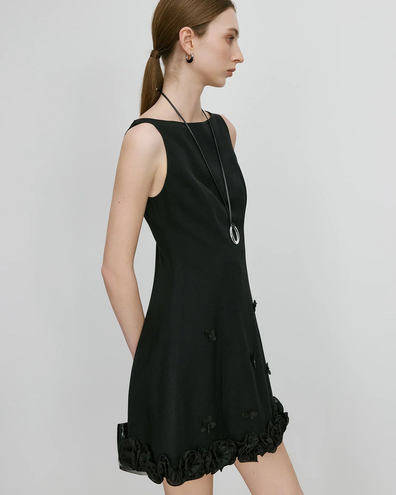 High-End Boat Neck Petal Design Dress