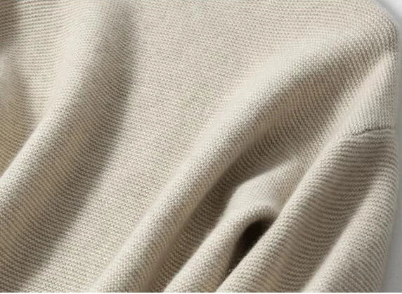 Thick Cashmere Mock Neck Sweater