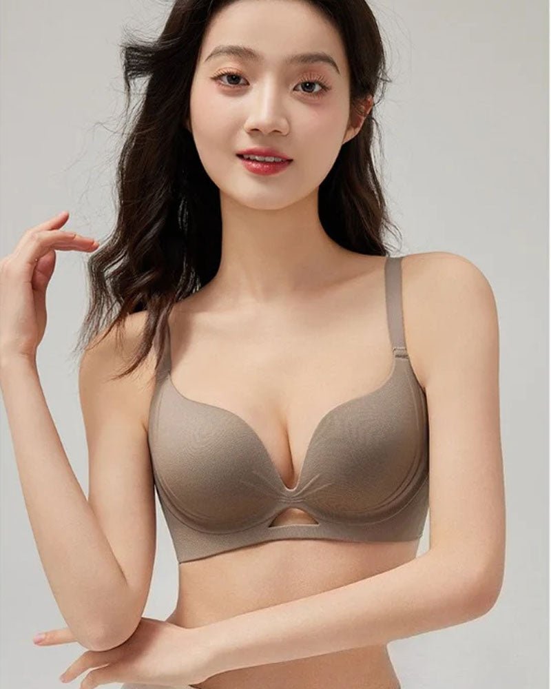 Wire-free push-up lift and seamless bra