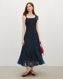 This women's tatting lace strapless dress is crafted from flowy polyester chiffon, designed with a flounced edge and O-neckline for a romantic silhouette.