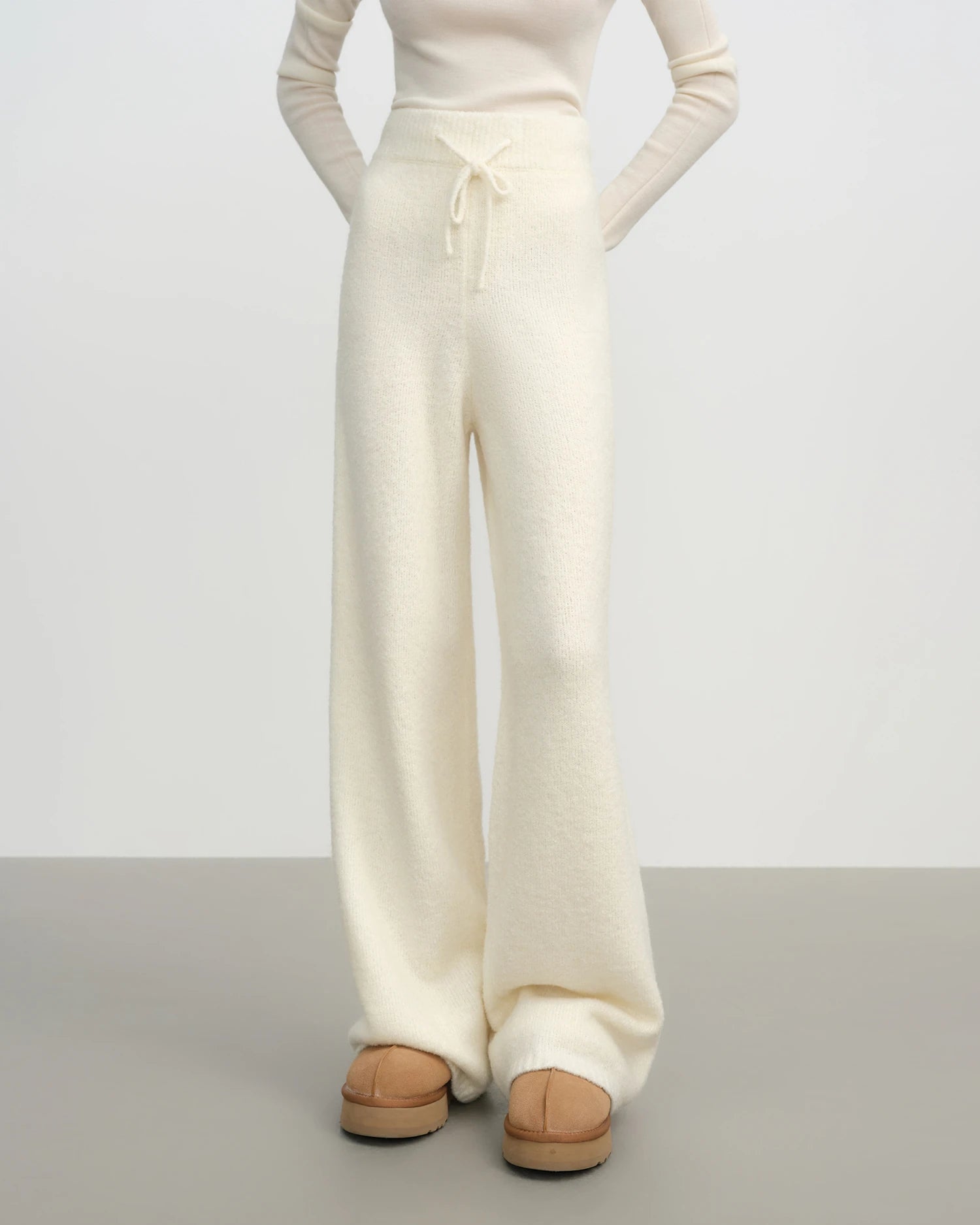 Wool Blend Knitted Long Pants