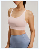 One-piece shockproof gathering sports bra