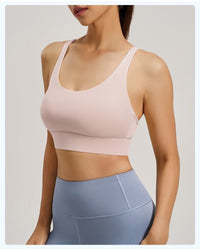 One-piece shockproof gathering sports bra