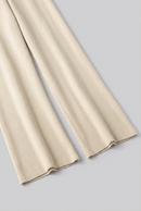 Beige 裤脚细节