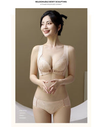 Front-fastening push-up bra to minimize side breast tissue