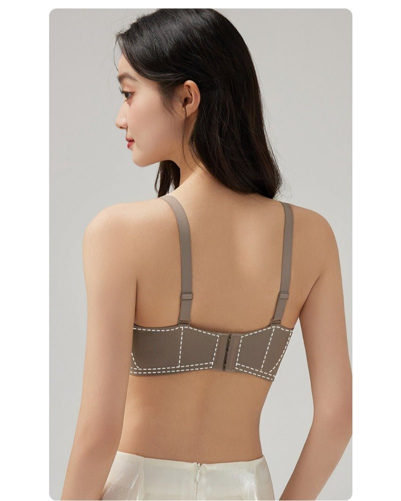 Wire-free push-up lift and seamless bra