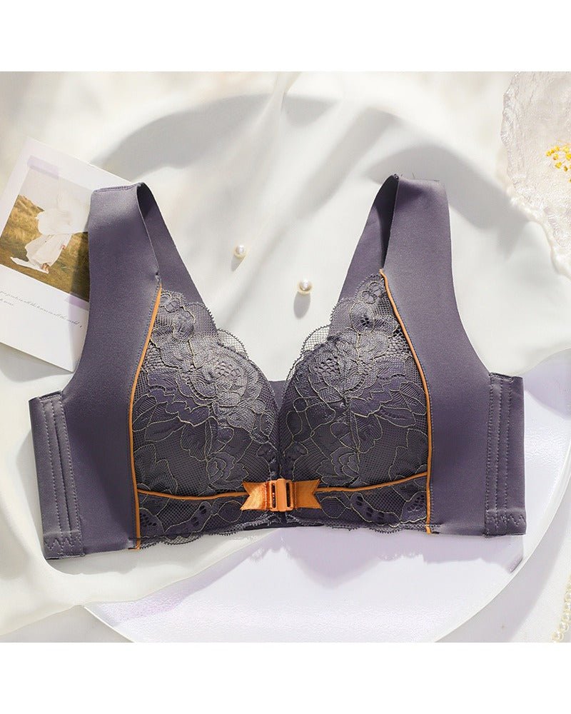 Front-fastening push-up bra to minimize side breast tissue